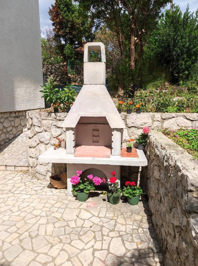 Apartmani Ketryn ツリクヴェニツァ エクステリア 写真